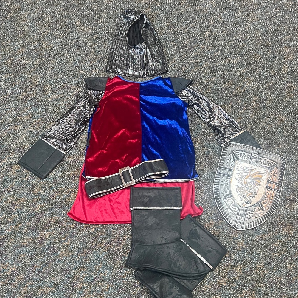 Medieval Knight Halloween Costume with Boot Covers and Shield, Size 7